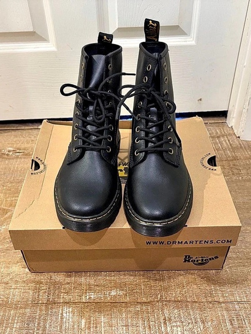 Dr. Martens Zavala T Lamper Boots Black US 8